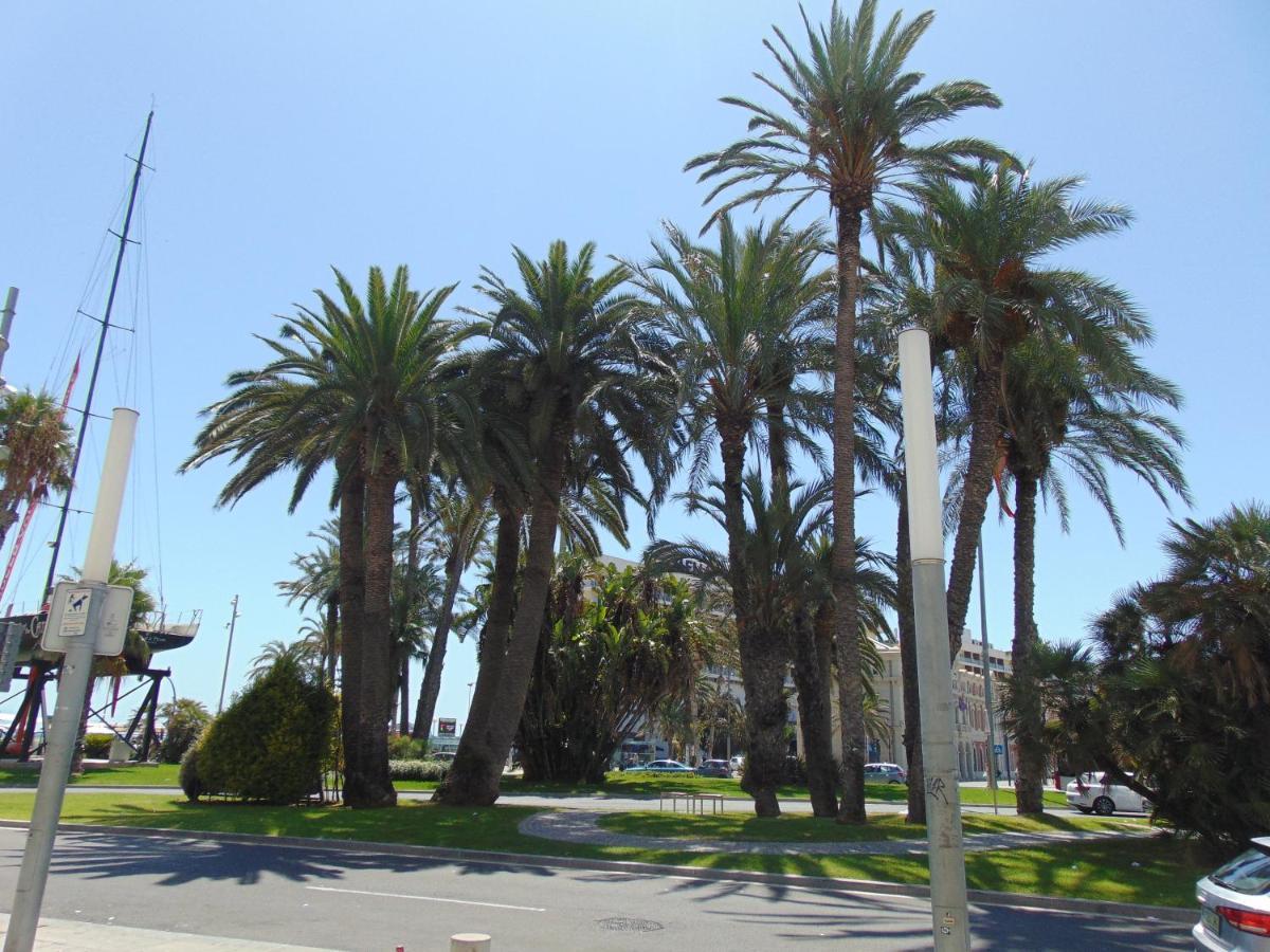 Apartamentos Playa Postiguet Alicante Exterior foto